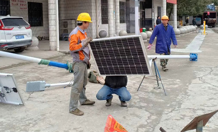 衡阳市衡阳县更荣村太阳能路灯